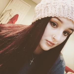 Meet your Posher, Alyssa